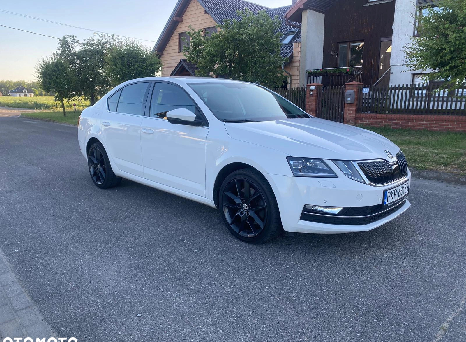Skoda Octavia cena 45900 przebieg: 180653, rok produkcji 2017 z Krotoszyn małe 121